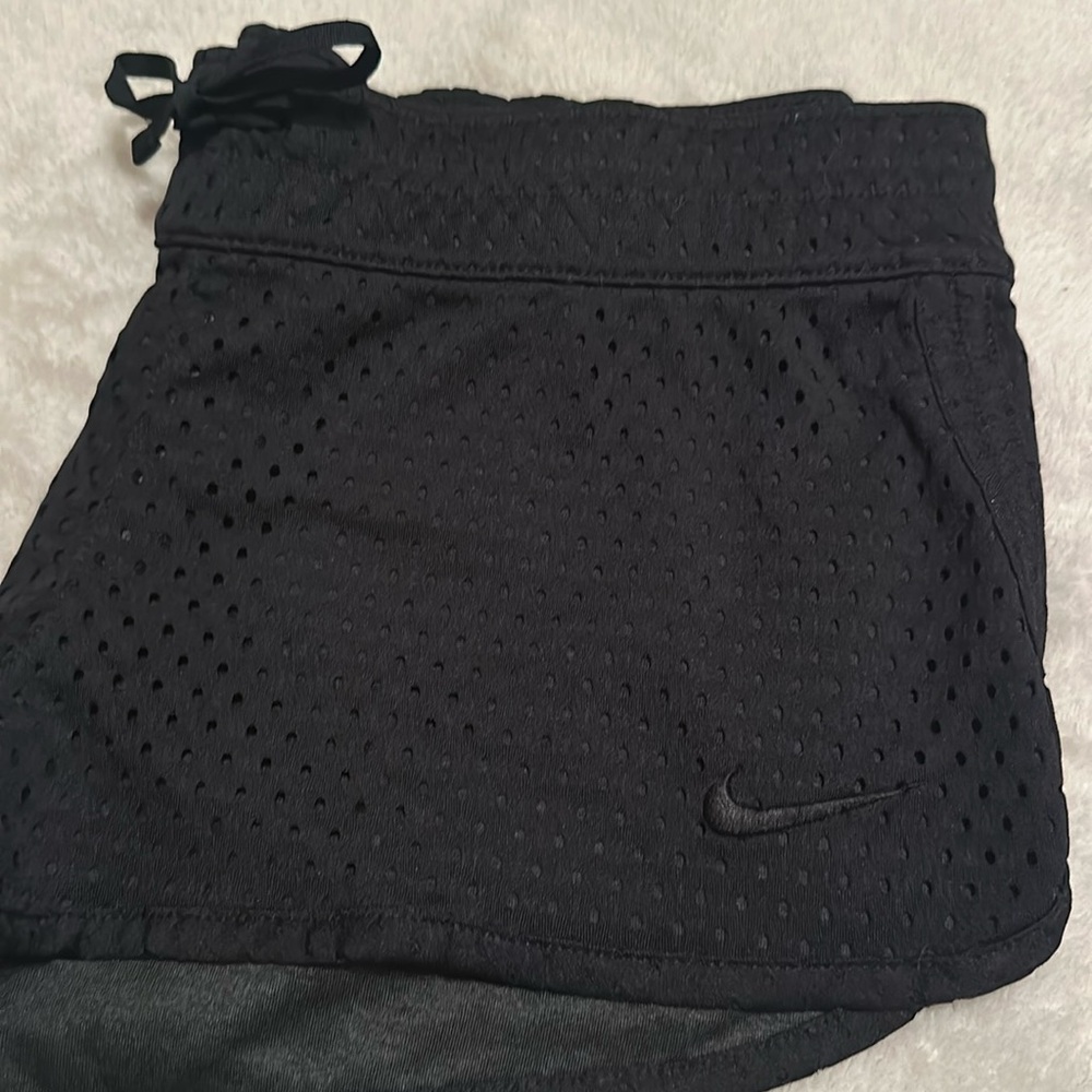 Nike draw string shorts